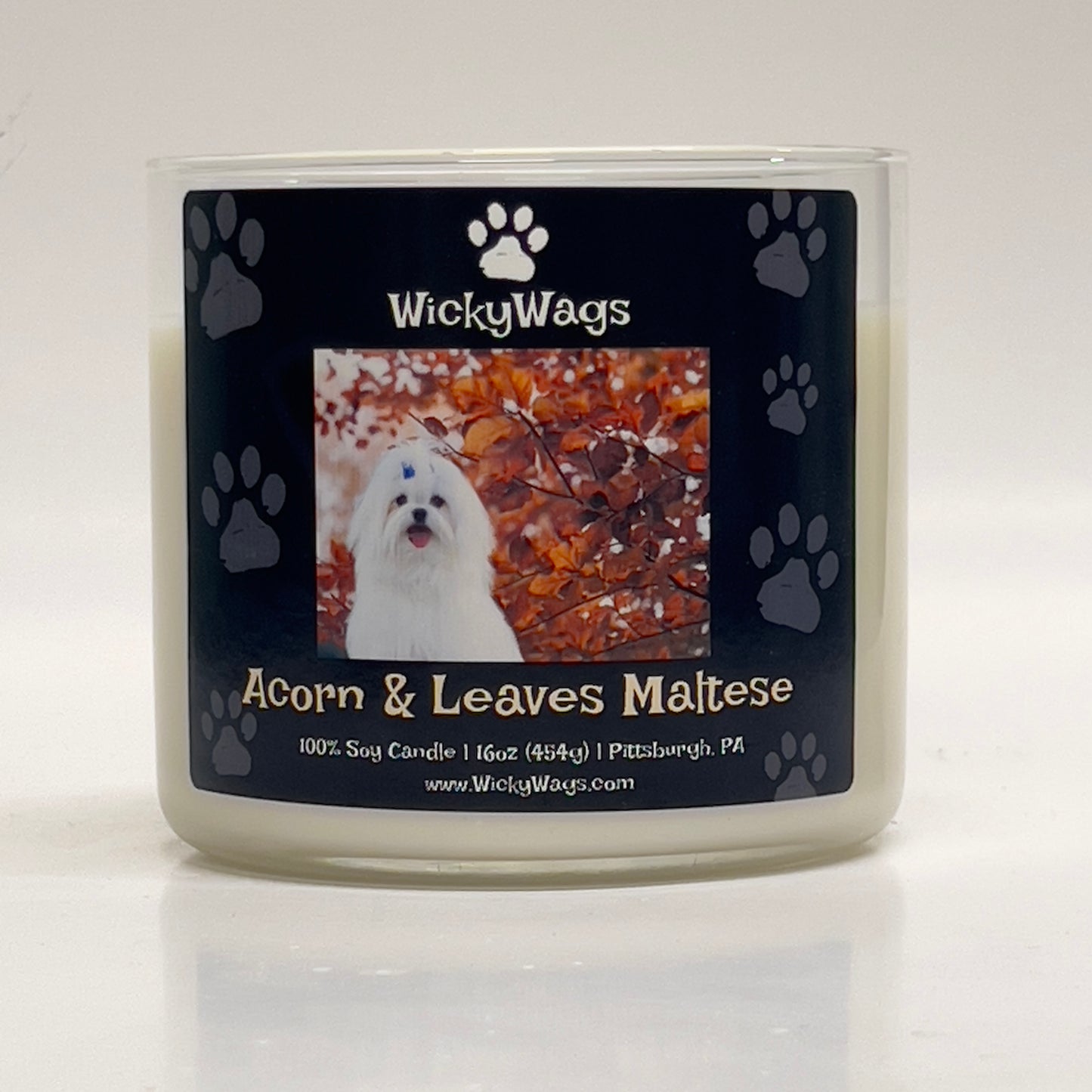 *Acorn & Leaves Maltese